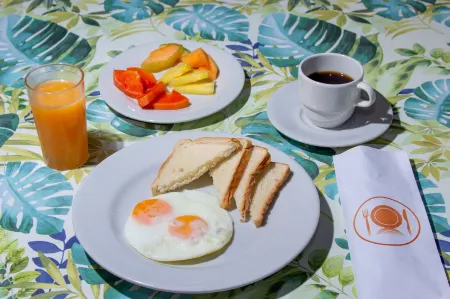 Hotel Jardines Evans by Geh Suites