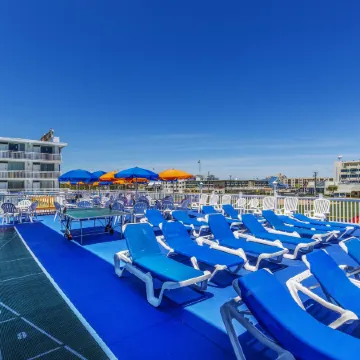 Crusader Oceanfront Resort