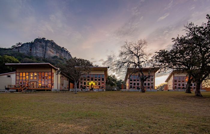 Seven Bluff Cabins