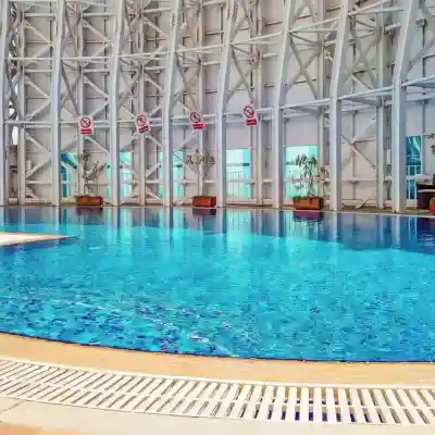 Silver - Modern Studio with Lake View Fitness & Recreational Facilities