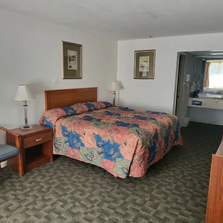 Blue Ribbon Inn and Suites