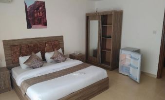 Rayan Hotel Suites