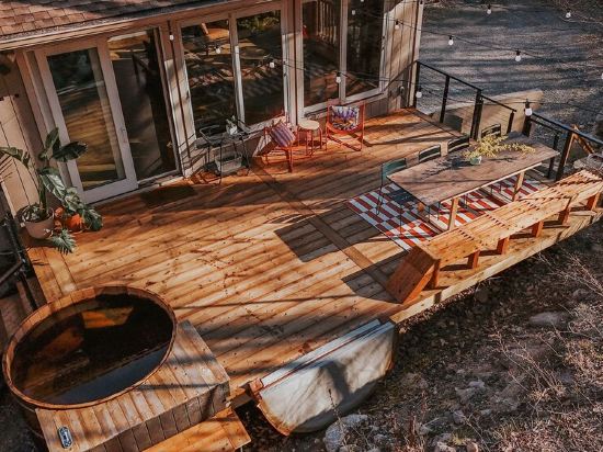 Private Mountain Retreat with Hot Tub Near the Gunks