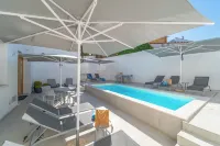 Nuova -Luxury Rooms & Apartment-