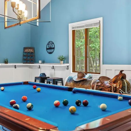 Poconos Escape w Game Room Poker Loft Fire Pit Spacious Deck