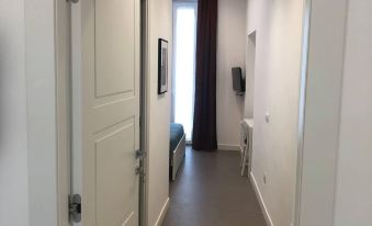 Mini Apartment with Bathroom and Kitchen