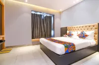 FabHotel Prime the Water View Residency - Nr Bisarjan Ghat 프롭해시 로이 메모리얼 칠드렌스 공원 주변 호텔