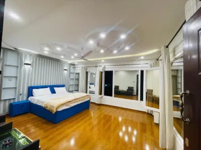 Ameeri Resort Hotels near Safari Resort