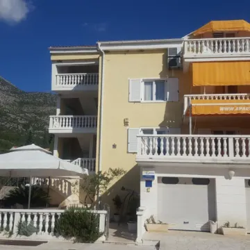Apartments Villa Novak Отели в г. Слано