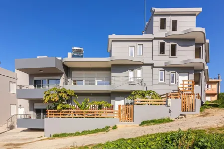 Garden Apartment in Gazion Отели рядом с достопримечательностью «Senses Club»