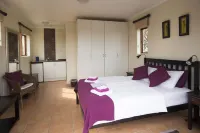 Inn2Wilderness Guesthouse