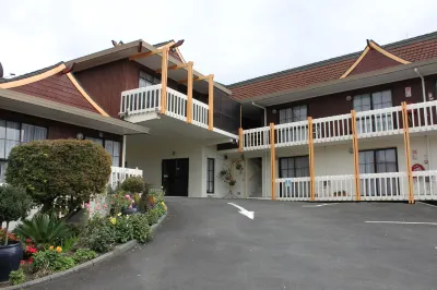 Cherry Court Motor Lodge Отели в г. Фангареи