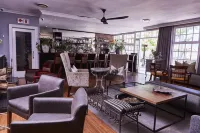 The Devon Valley Hotel - Bãi đậu xe
