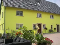 Apartment with Garden in Sebnitz