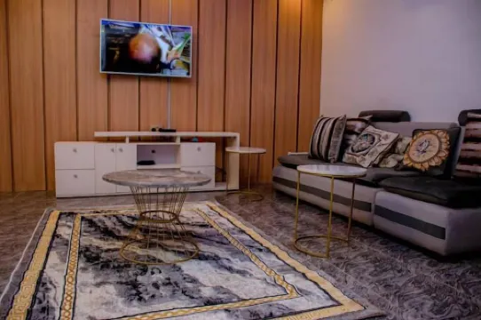 Mega Pavilion Suite and Apartment