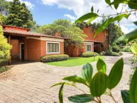 Grinbergs Village Hotel Hotels in Socorro