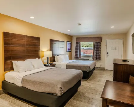 クオリティ  イン  ロックポート オン アランサス ベイ フルトンのホテル