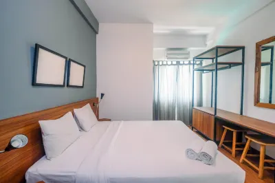 Modern Furnished @ 1Br Margonda Residence 1 Apartment Hôtels à : Mekarsari