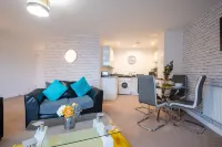 No 4 Hotels in Форест Таун