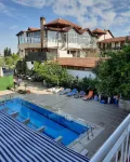 Ozturk Hotel