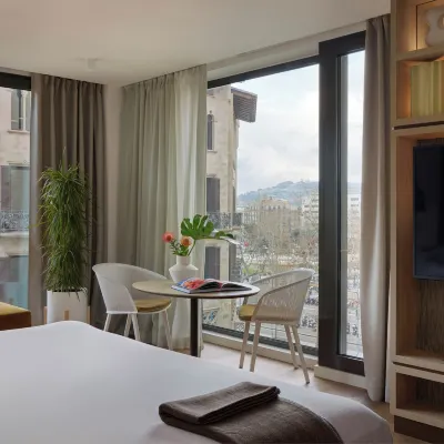ME Barcelona Hotels near باسيج دي غراسيا