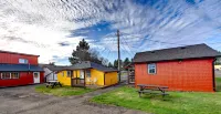 The Seaview Cottages Hotels in Long Beach