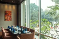 Hyatt Place Gurgaon Udyog Vihar - breakfast