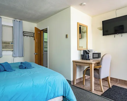 Beach Club by Beach1 Motel Hotels in Wasaga Beach