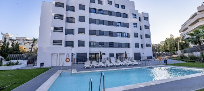 Aqua Apartments Bellamar, Marbella Отели в г. Марбелья