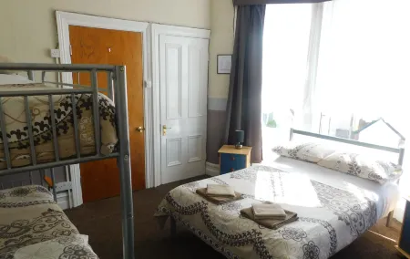 The Gynway Отели рядом с достопримечательностью «Зоопарк Блэкпул»