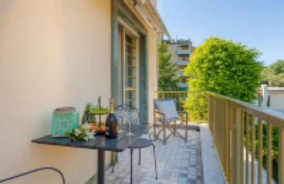 Casa Michelangelo, a Luxury Retrat in Viareggio Close to the Passeggiata