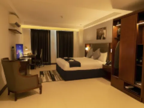 ทิวลิป อินน์ มาจัน โรงแรมแอนด์สวีทส์ ซาลาลาห์ โรงแรมในซาลาลาห์