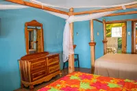 Haleys Paradise at Blue Hole - Apartments