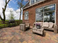 B&B Farm Grutsk in Suwald with Private Harbour Hotels in Suwald