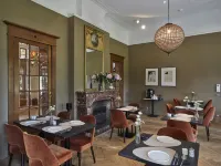Boutique Hotel Ter Wallen Отели в г. Розеларе