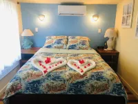 Coral Cove Inn - Balcony
