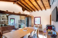 Feel Discovery Casa da Pedra Hotels in Arouca