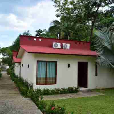 聖克拉拉飯店露營地 Hotel Exterior