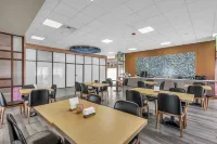 Baymont by Wyndham Kansas City North - Desayuno