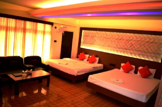 LILY GUEST HOUSE فنادق في 