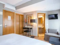 Hostal Parque Ibiza Hotels near Marina Botafoch