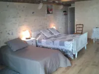 Domaine de la Rue Hotels in Lignieres