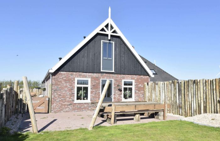 Studio Hazenborgh in Callantsoog Near the Sea