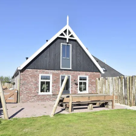 Studio Hazenborgh in Callantsoog Near the Sea Hoteles en Callantsoog