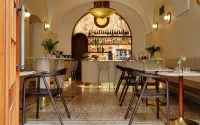 Hotel Nerudova 211 - Kitchens