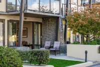 THE BEACON - 2 BEDROOM TOWN CENTER APARTMENT 614