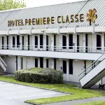 Premiere Classe Orléans Nord - Saran Hôtels à : Artenay