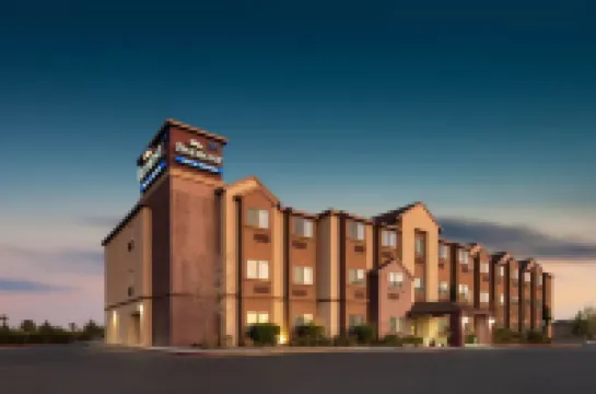 Baymont by Wyndham Las Vegas South Strip Hotel di 