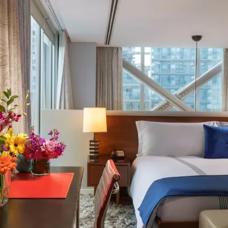 6 Columbus Central Park Hotel Отели рядом с достопримечательностью «Метрополитен-опера»