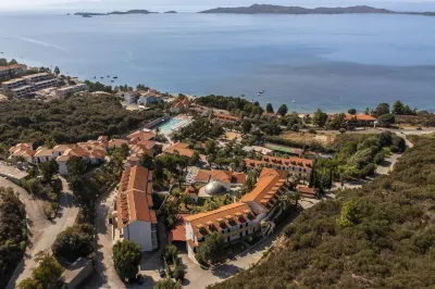 Aristoteles Holiday Resort & Spa Các khách sạn ở Stagira-Akanthos
